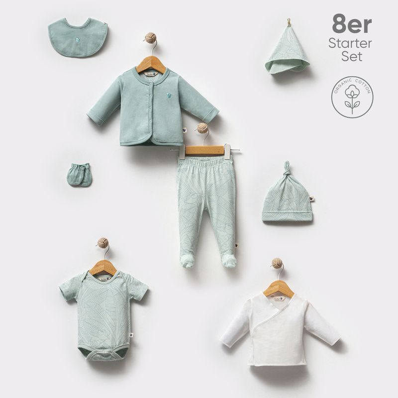 Premium 8 pcs. Newborn starter set – baby clothes made from organic cotton – birth gift
