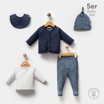 Premium 5-piece baby set made of organic cotton - for newborns - trousers, hat, bodysuit and much more.