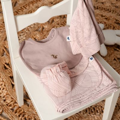 TotsTale Premium 5-piece baby set made of organic cotton - for newborns - trousers, hat, bodysuit a…
