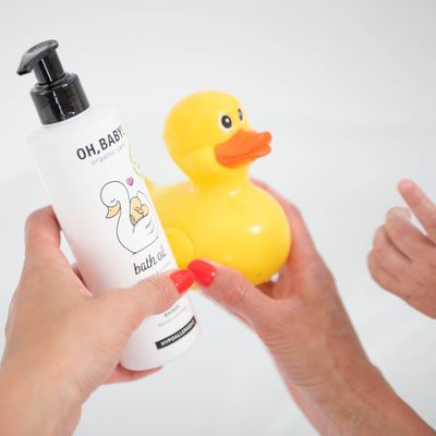 OH BABY! Organic Baby Bath Oil with Sunflower Oil – Nourishing &amp; Soothing Care – product image, bat…