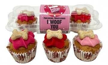 Trio van mini CUP CAKES voor de hond (LOVE)
