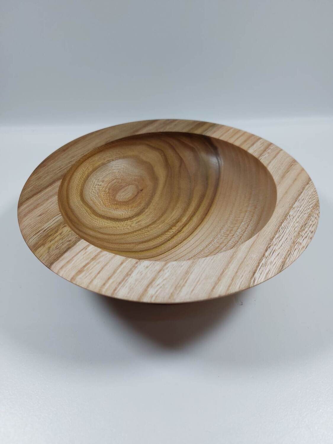 Houten kommetje, schaaltje, handmade, handgemaakt in België op de houtdraaibank, houtsoort &#39;Europese Esdoorn&#39;.