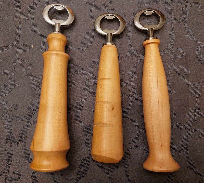 Houten flessenopener handmade, handgemaakt in België op de houtdraaibank, houtsoort, &#39;Inlandse kerselaar&#39;