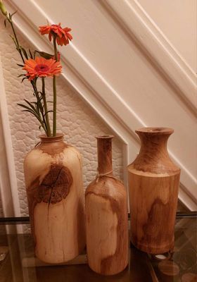 Houten vaas uit Eik met een glastube, handmade, handgemaakt in België op de houtdraaibank, #1