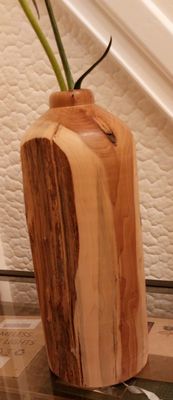 Houten vaas uit Taxus