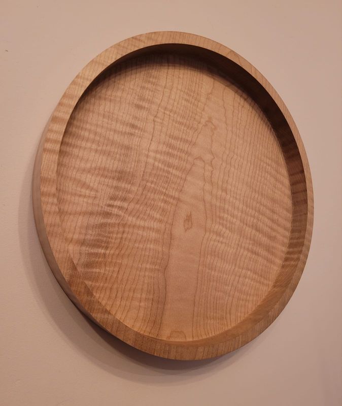 Houten schijf, wanddecoratie hout, houten schaal, houten opdienblad, handmade, handgemaakt in België op de houtdraaibank, houtsoort &#39;Geribde Esdoorn&#39;  #4
