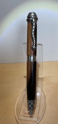SERPENT houten balpen, handmade, gedraaid op de houtdraaibank in België, Antique Pewter penkit van Penn State Industries, afgewerkt met Ziricote hardhout.