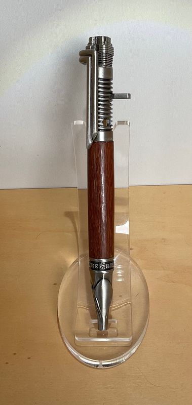 MOTOR houten balpen, handmade, gedraaid op de houtdraaibank in België, Antique Pewter penkit van Penn State Industries, afgewerkt met Leopard Wood.