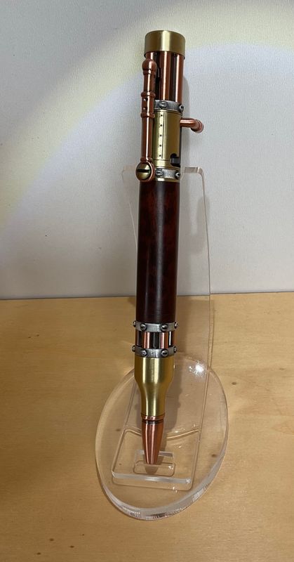 BOLT ACTION STEAMPUNK houten balpen, handmade, gedraaid op de houtdraaibank in België, Antique Brass penkit van Penn State Industries, afgewerkt met Speckle Wood.