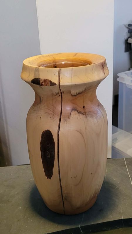 Houten vaas uit Taxus