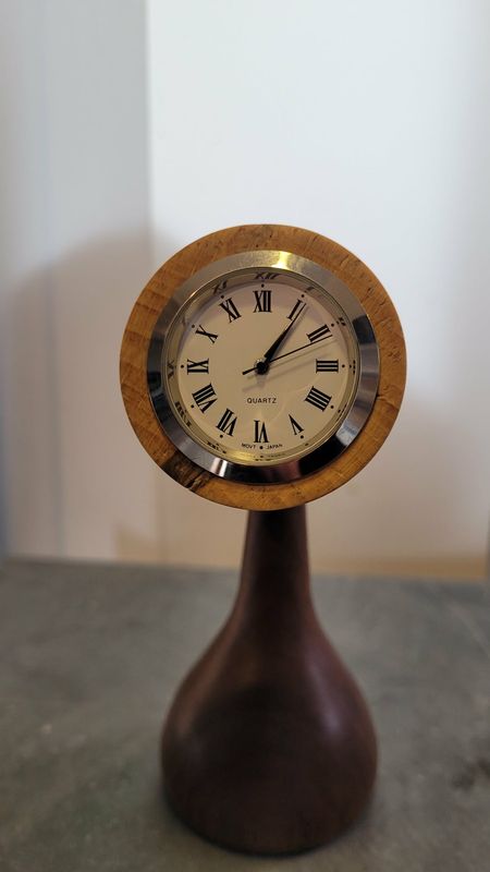 Buroklokje miniklok Notelaar en Beuk