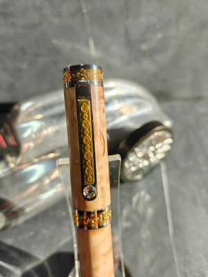 Massur Berk luxevulpen Empress vergulde accenten en Swarovski