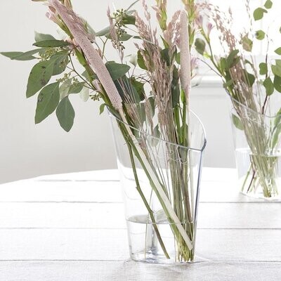 RM Lovely Heart Vase