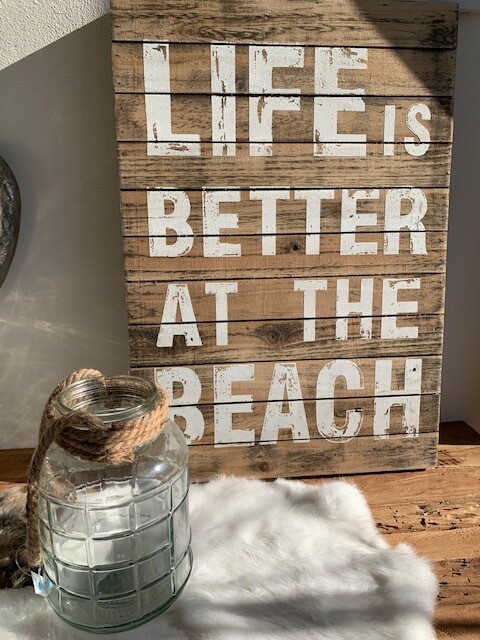 TB HOUT - Life is better at the beach