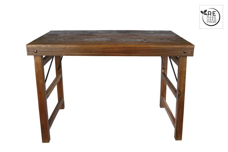 Tafel gerecycleerd hout
