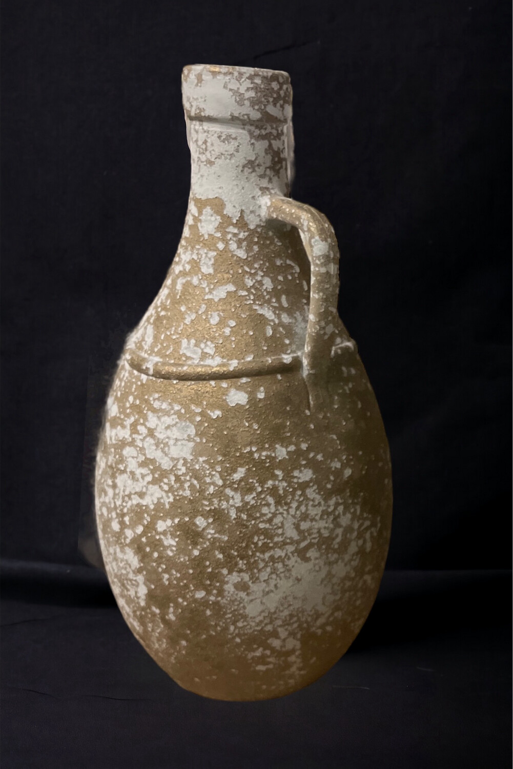 Kruik met oor Antique marble gold