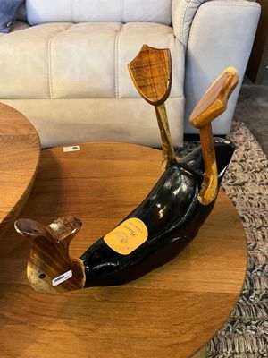 Drinking duck Prosecco