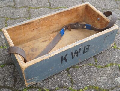 KWB Werkzeugkasten / Kiste von Monteur der Kabelwerke Brugg