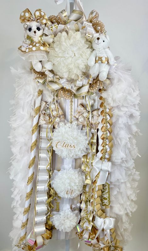 Senior Supreme Cascade Homecoming Mum-Ready Made