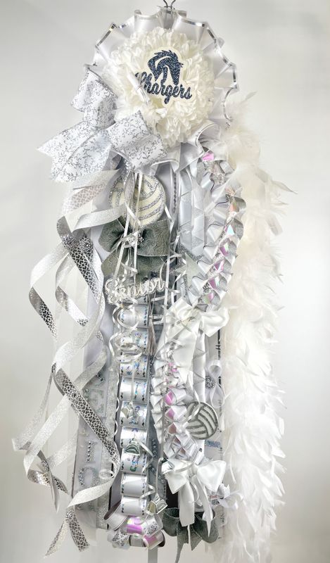 DELUXE SENIOR WHITE Homecoming Mum - CUSTOM DELUXE SENIOR WHITE Homecoming Mum - CUSTOM