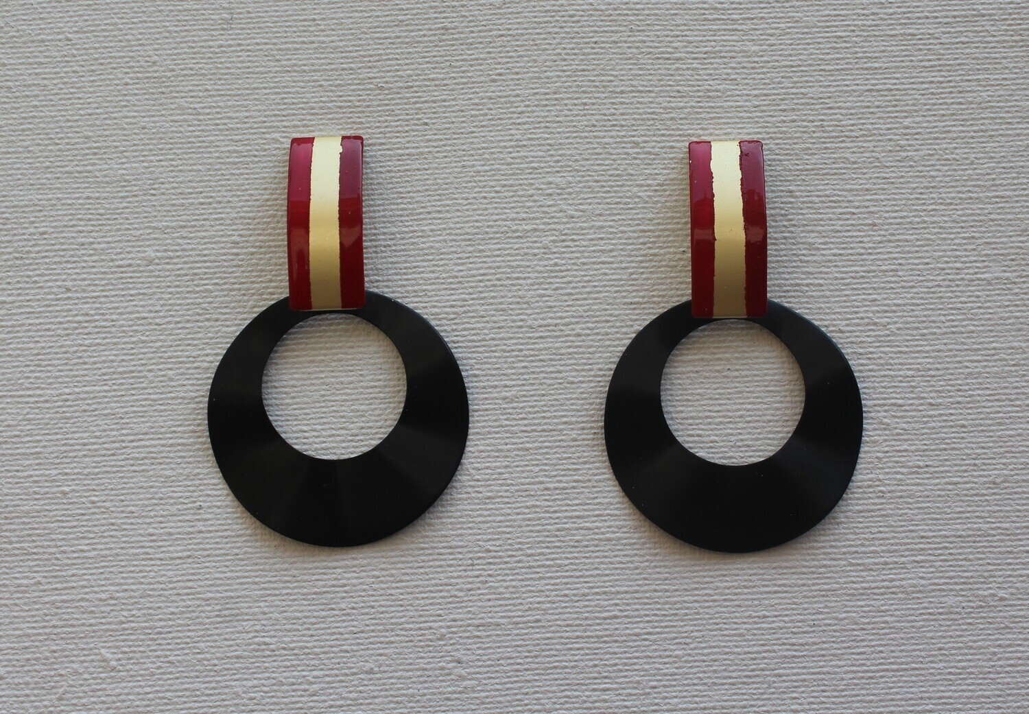 Round Earrings
