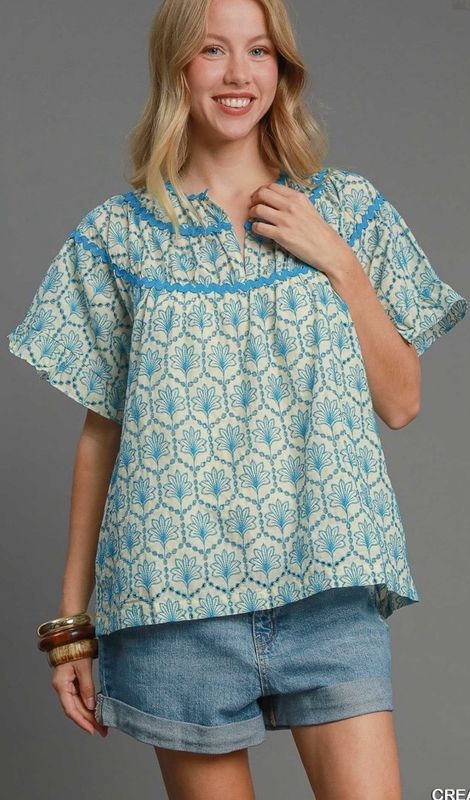 Eyelet Cream &amp; Blue Fabric Top