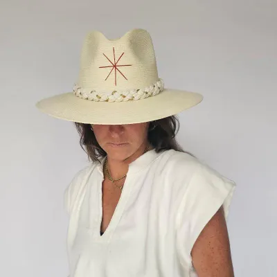 "HOOK 'EM" Sparks and Front Burst Game Day Hat