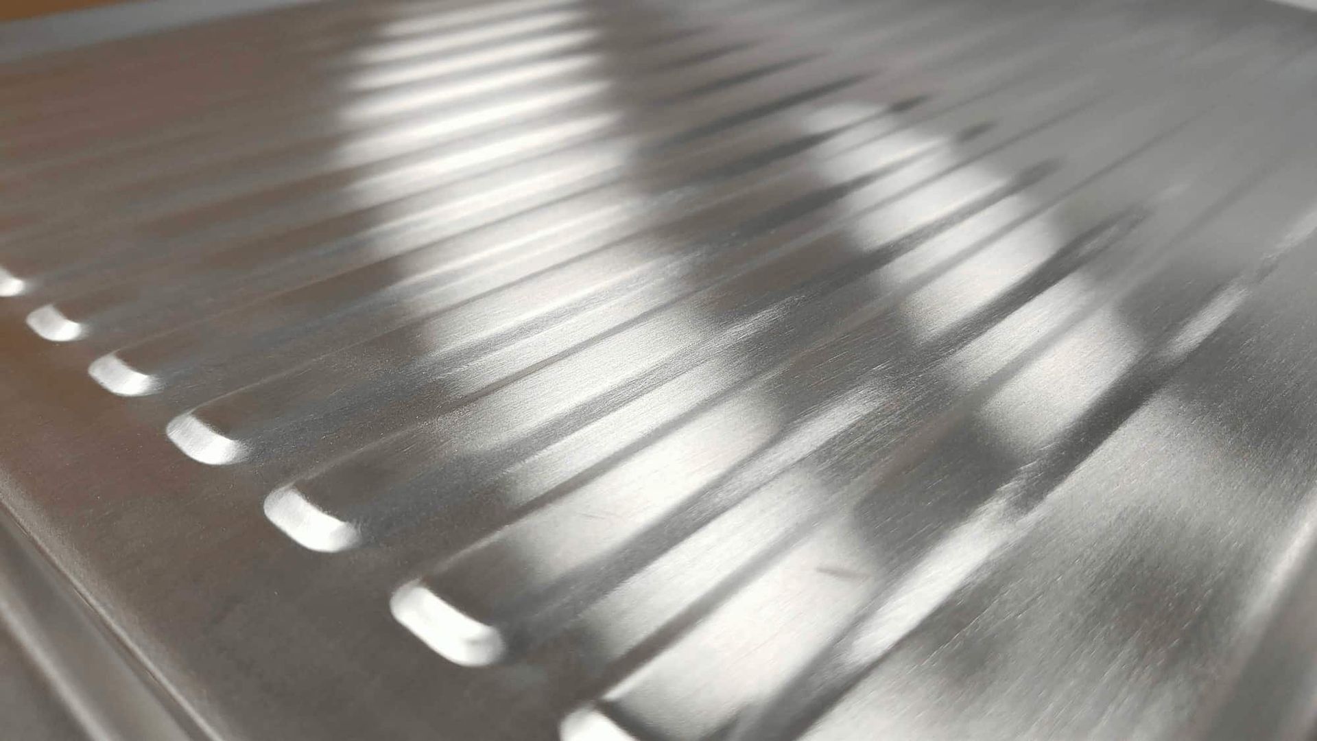 ViandPro Double Bowl Single Drainer Sink - 1200 x 500 mm - Satin Finish