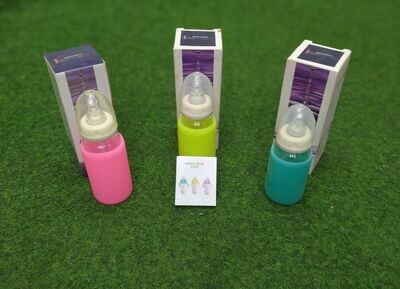 BABY GLASS FEEDING BOTTLE - WITH SAFETY SILICONE COVER