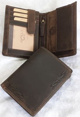Kombibörse mit Lasche über Scheckkarten Hunterleder Serie Tribial Kombibörse mit Lasche über Scheckkarten Hunterleder Serie Tribial