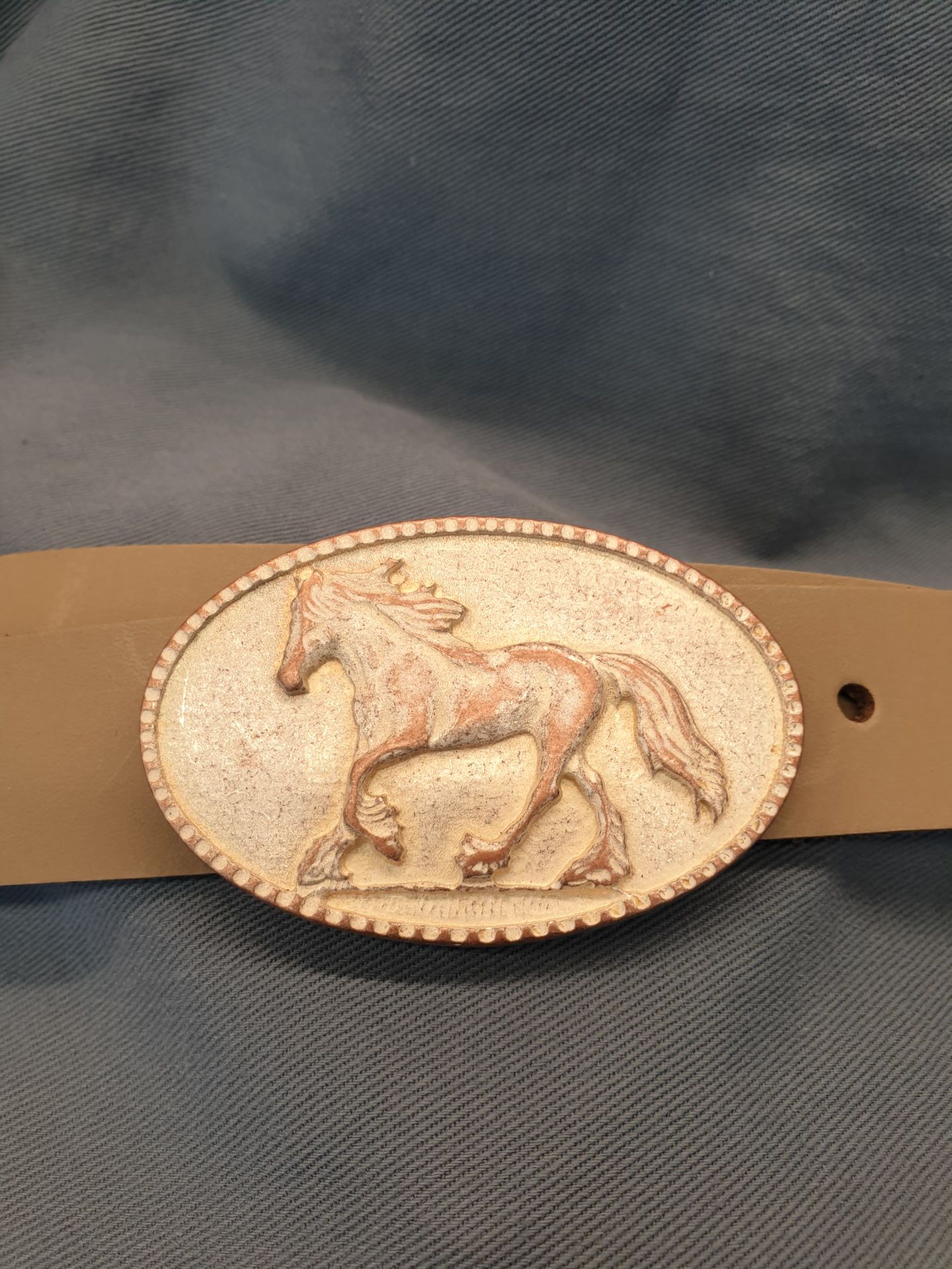 Gürtelschließe Pferd   Achtung 3cm Breite