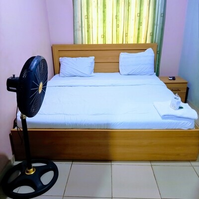SINGLE ROOM 201