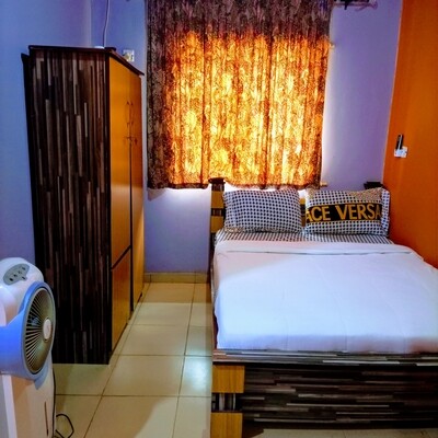 SINGLE ROOM 205