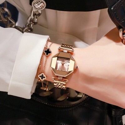 RELOJES