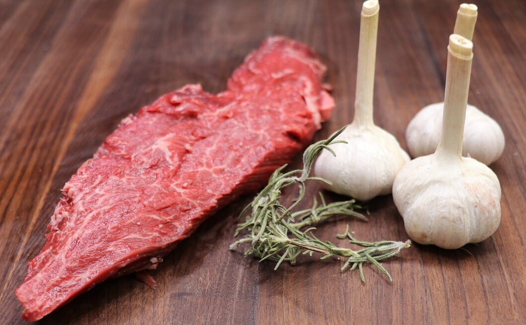 Hanger steak Angus grass-fed