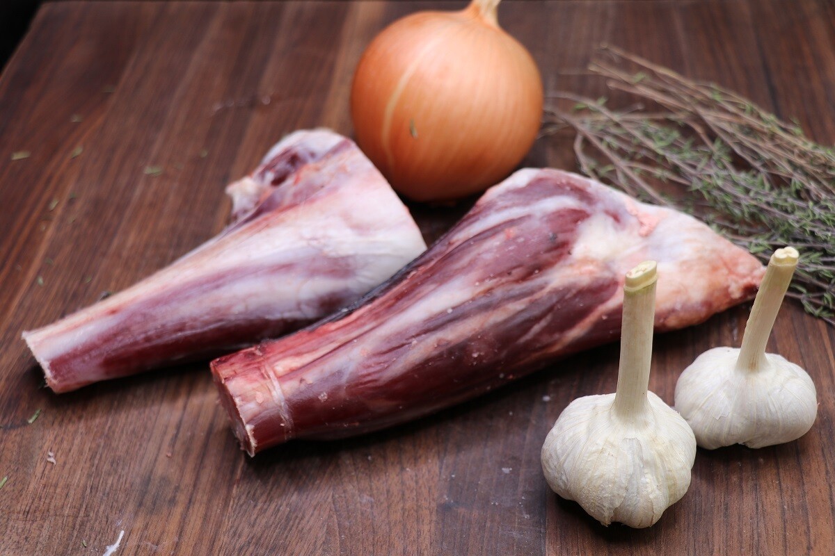 Foreshank of lamb