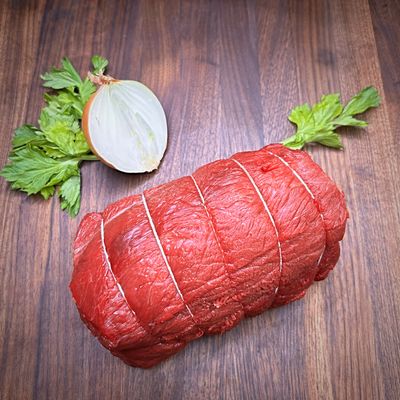 Boneless blade roast chevaline