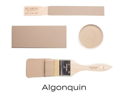 Algonquin, een diepe taupe kleur van Fusion Mineral Paint