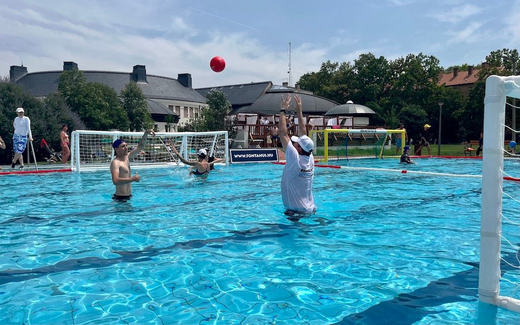 Water Skyball Goals