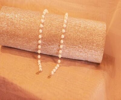The Lanyard: Faux Pearls