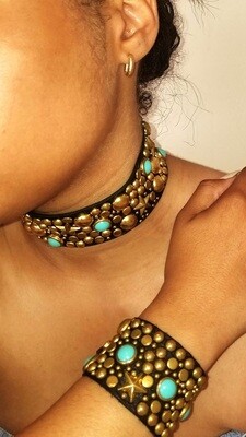 Chocolate Cuff