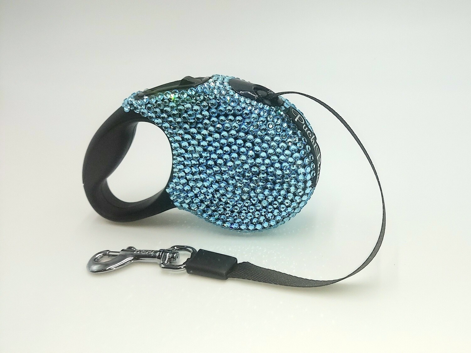 Bling Bling Retractable Aqua Crystal Leads: FW