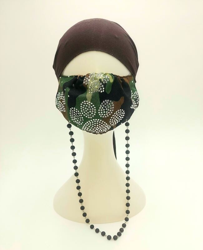 The Face Mask: Camouflage Crystal Paws