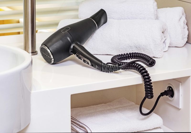 Sèche-cheveux JVD Calisto noir