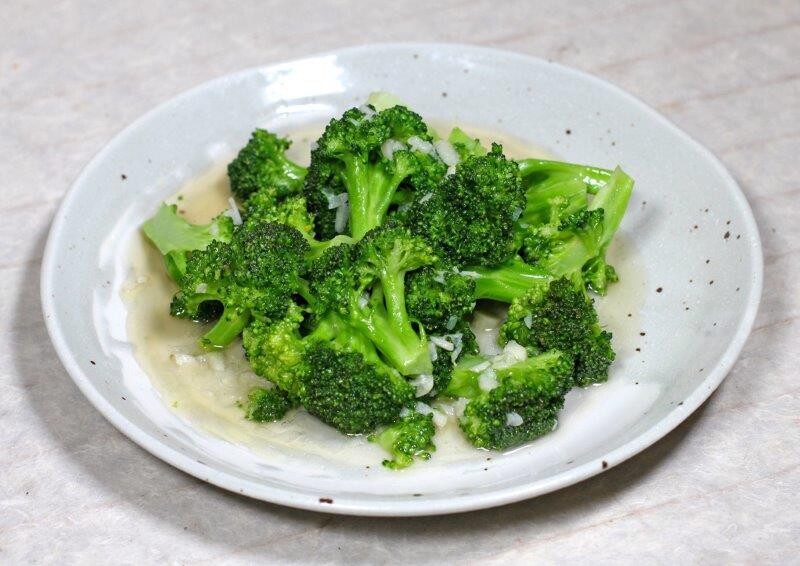 Brocolli (Vegan)