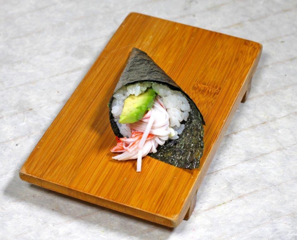 Hand Roll (Temaki)