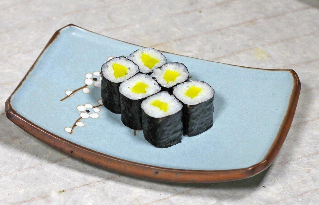 Oshinko Roll
