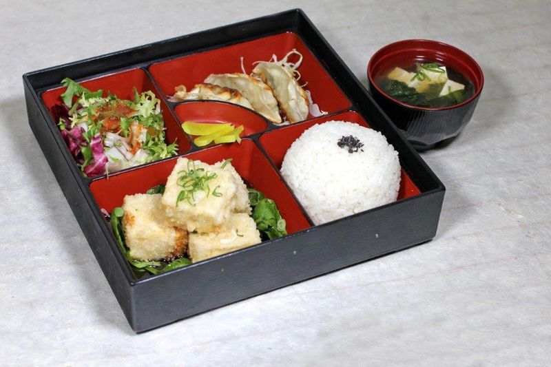 Hot Bento