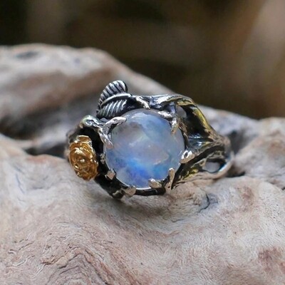Vintage Retro Style Crystal Ball Ring For Women