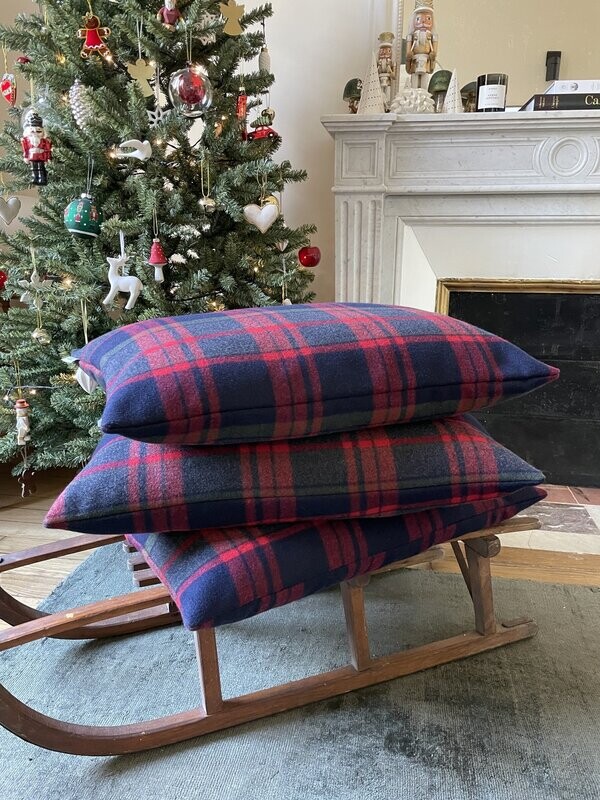 Coussin Alaska en lainage tartan XXL
